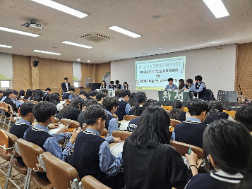 [국어과]&nbsp;2025학년도&nbsp;제14회&nbsp;디베이트&nbsp;실시